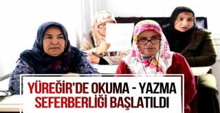 Yaşlı Teyzelerin Okuma Azmi